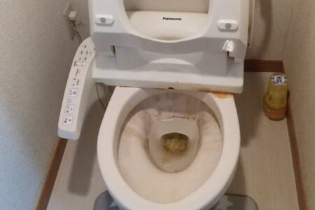 ハウスクリーニング 24 トイレのハウスクリーニングのBefore