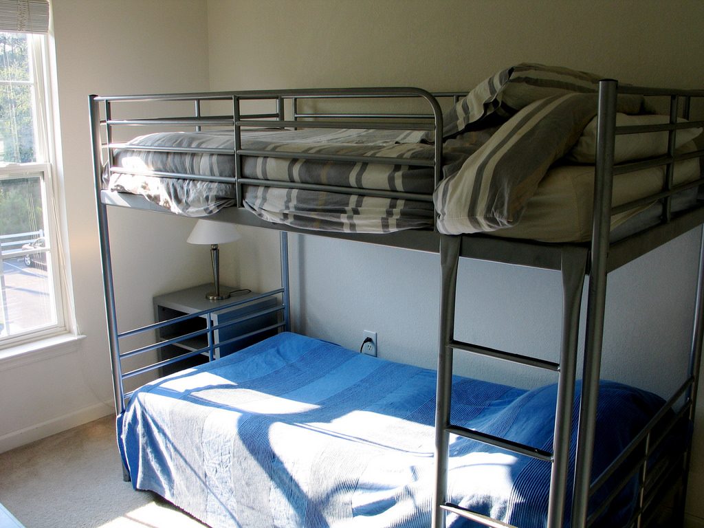 二段ベッド ロフトベッドって売れるの 引越し時に困る二段ベッド ロフトベッドを処分する方法 名古屋の不用品回収は業界最安値出張回収センター