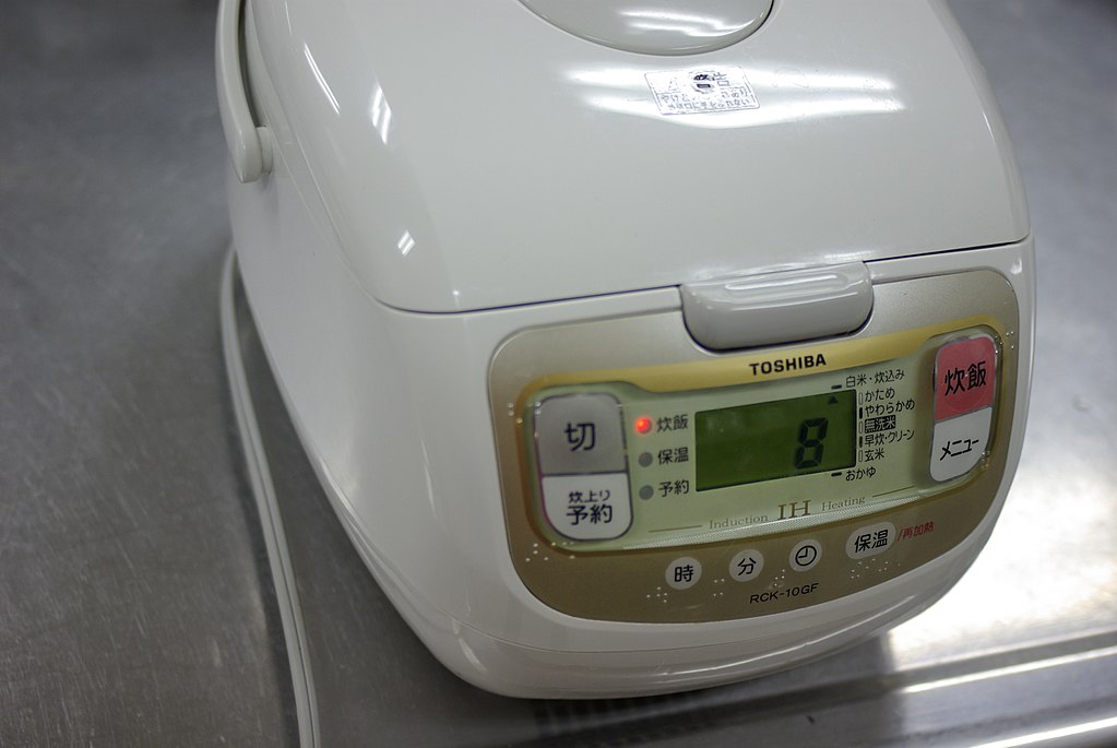 炊飯器の処分方法 中古の炊飯器を買い取ってもらうには 名古屋の不用品回収は業界最安値出張回収センター 炊飯器の処分方法 中古の炊飯器を買い取ってもらうには 名古屋の不用品回収は業界最安値出張回収センター